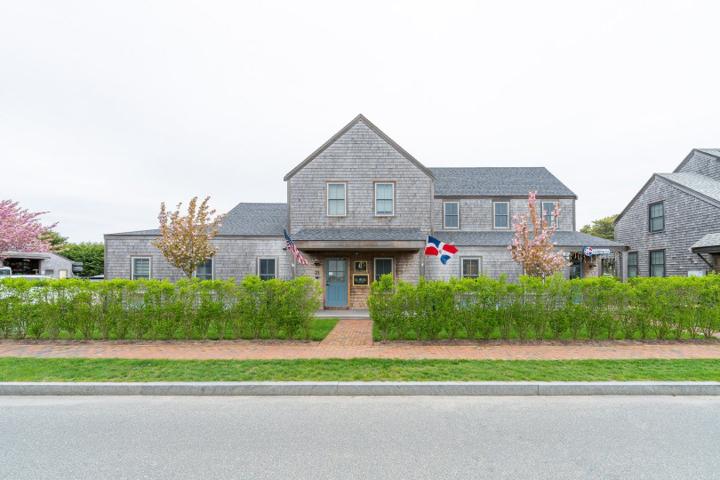 21 Amelia Drive, Nantucket — photo 2