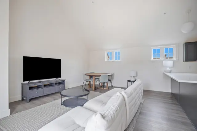 21 Amelia Drive photo