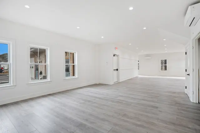 21 Amelia Drive photo