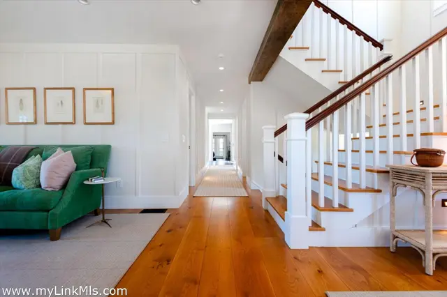 36 Warrens Landing Road photo