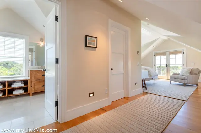 36 Warrens Landing Road photo