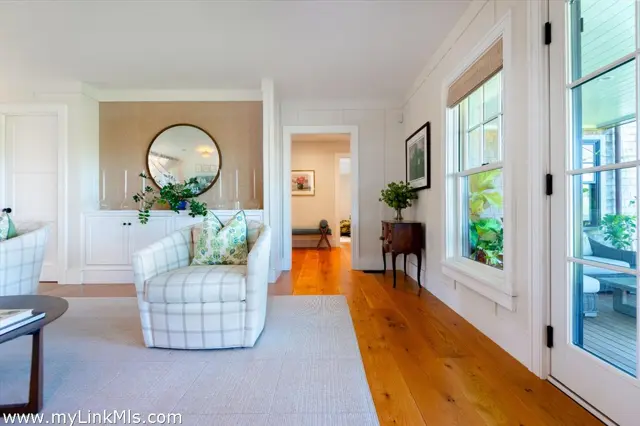 36 Warrens Landing Road photo