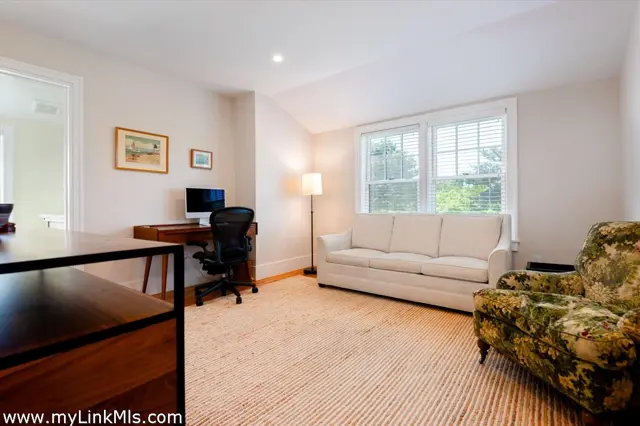 36 Warrens Landing Road photo