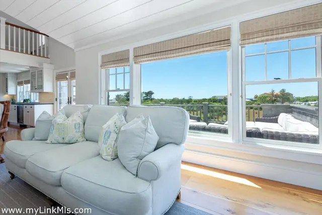 36 Warrens Landing Road photo