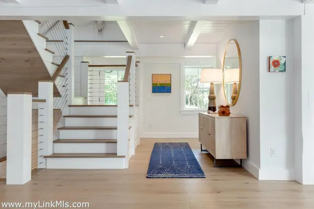 26 Pequot Street photo