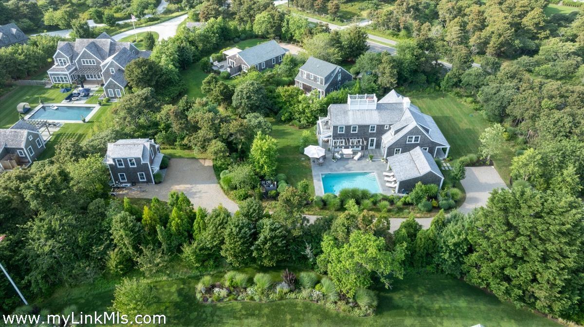 26 Pequot Street, Nantucket — photo 43