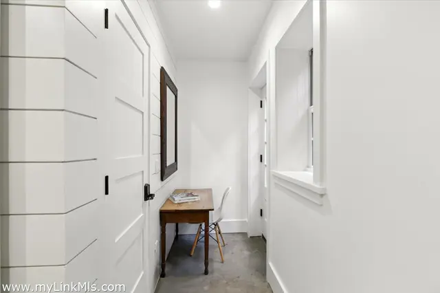 33.5 Vesper Lane photo