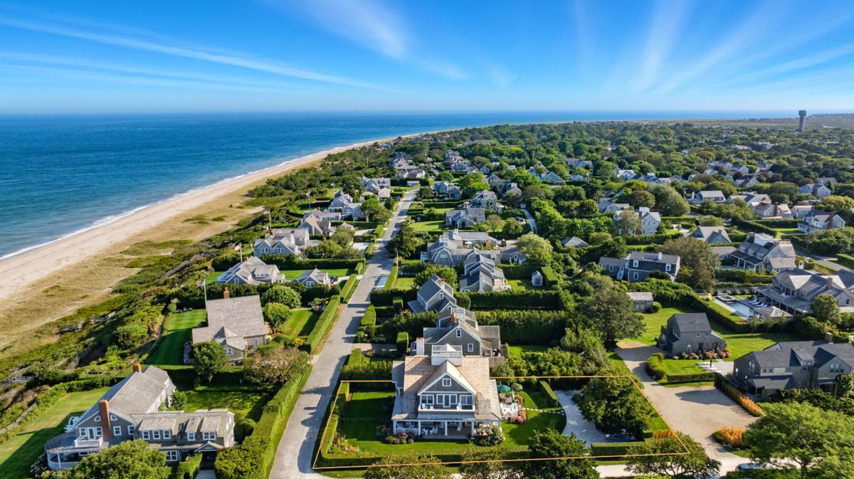46 Baxter Road, Nantucket — photo 1