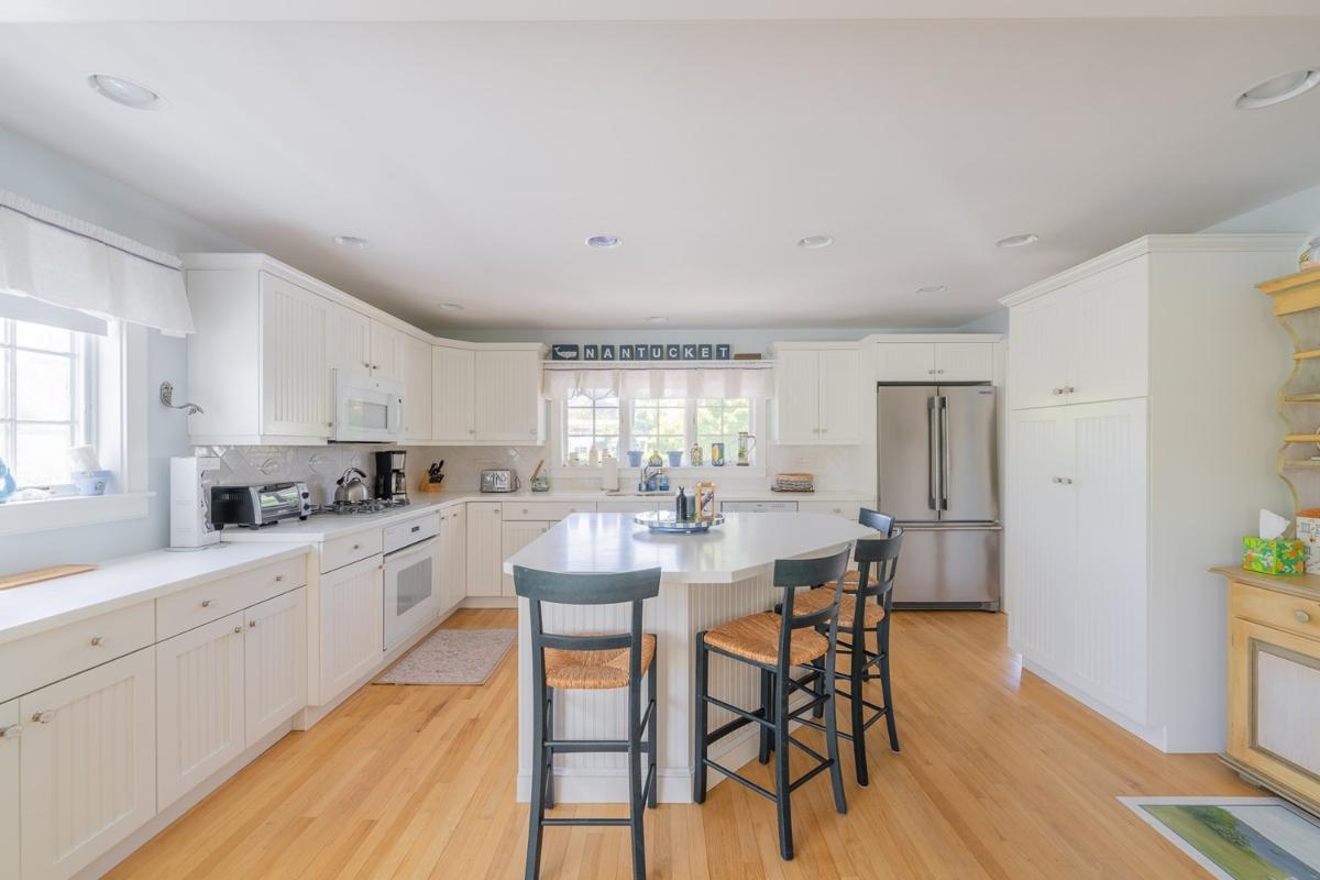46 Baxter Road, Nantucket — photo 8