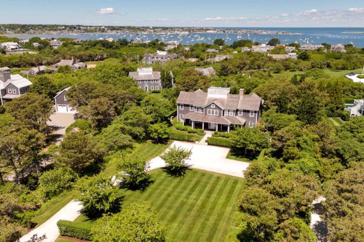34 Brewster Road, Nantucket — photo 2