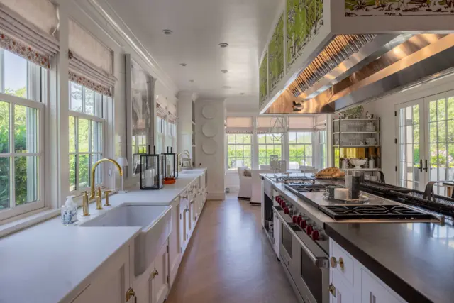 34 Brewster Road photo