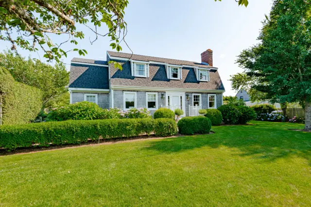 4 Golfview Drive photo