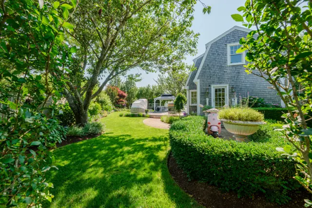 4 Golfview Drive photo