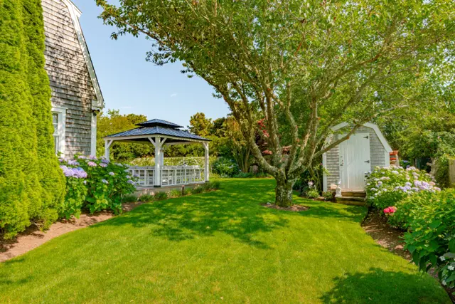 4 Golfview Drive photo