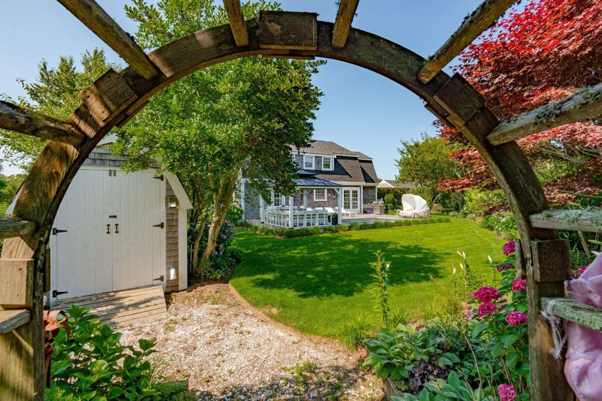 4 Golfview Drive, Nantucket — photo 53