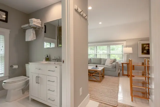 4 Golfview Drive photo