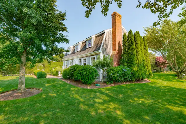 4 Golfview Drive photo
