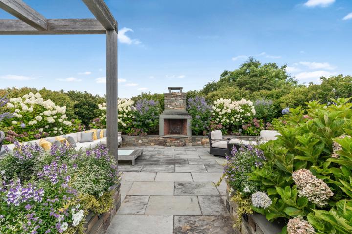 2 Fintry Lane, Nantucket — photo 13