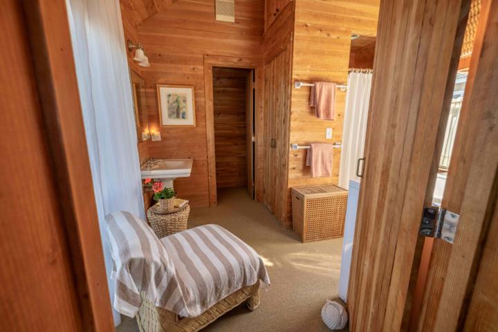 10 Waquoit Road, Nantucket — photo 35