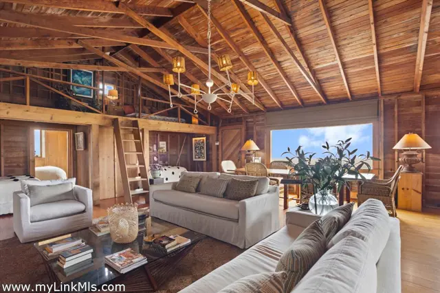 10 Waquoit Road photo