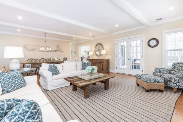 3 Dolphin Court photo
