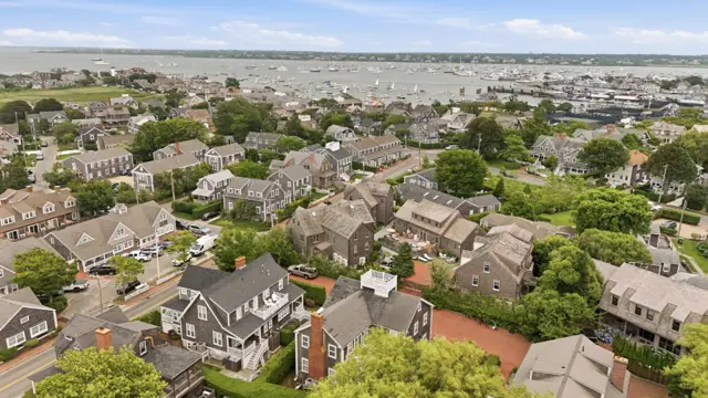 3 Dolphin Court photo