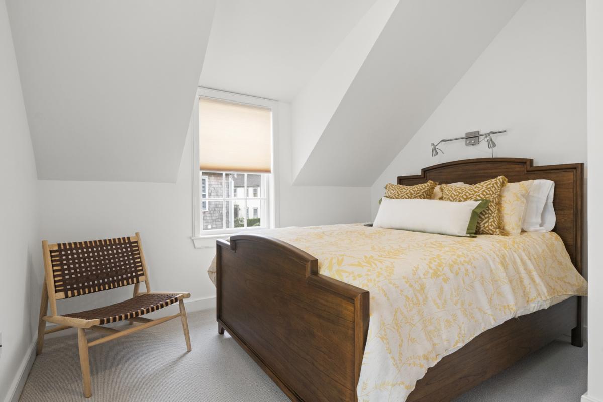 24 Washaman Avenue, Nantucket — photo 13