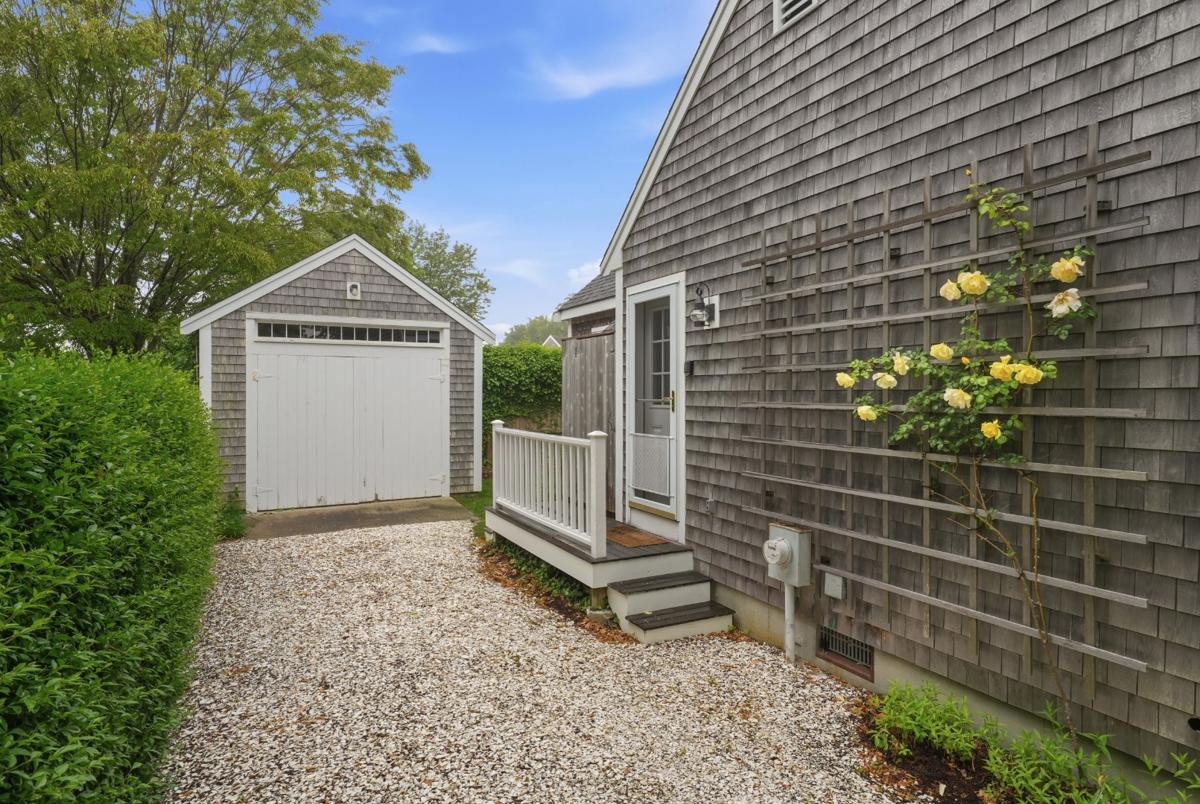 24 Washaman Avenue, Nantucket — photo 20