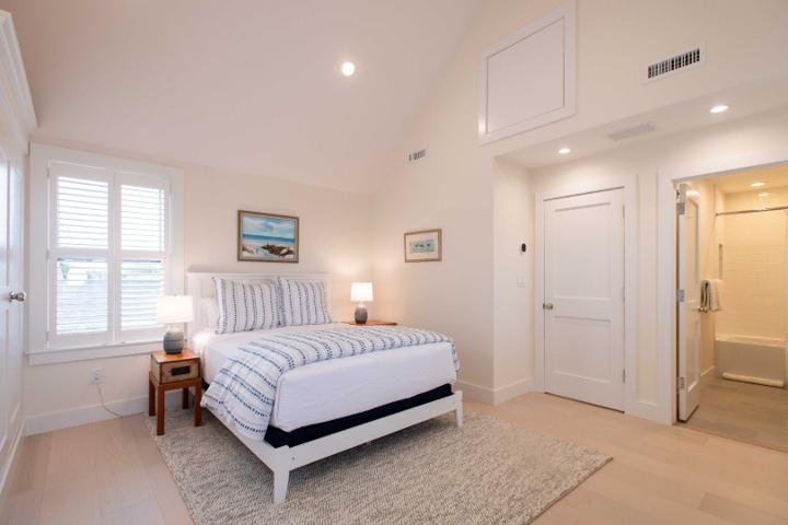 16 Walsh Street, Nantucket — photo 25