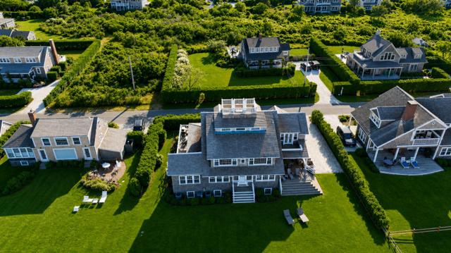79 Baxter Road, Nantucket