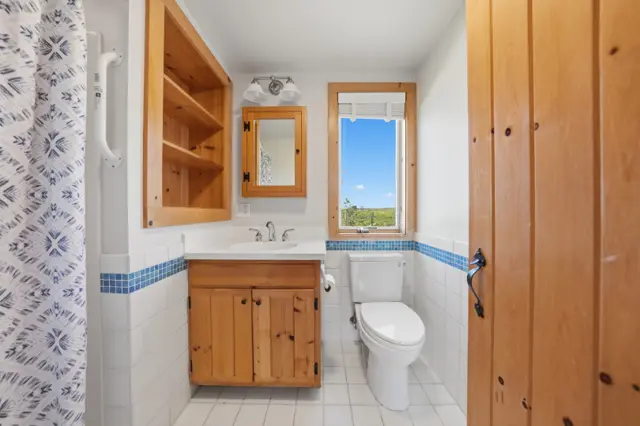 20 Madequecham Valley Road West #west photo