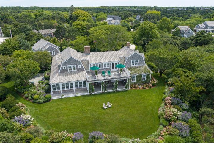 8 Monomoy Road, Nantucket — photo 3