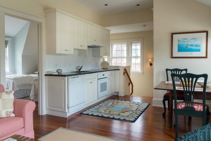 8 Monomoy Road, Nantucket — photo 64