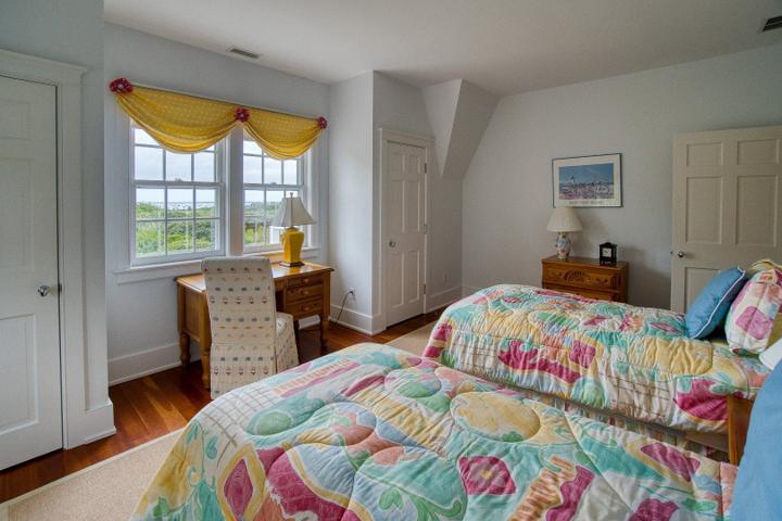 8 Monomoy Road, Nantucket — photo 44