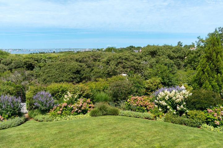 8 Monomoy Road, Nantucket — photo 73