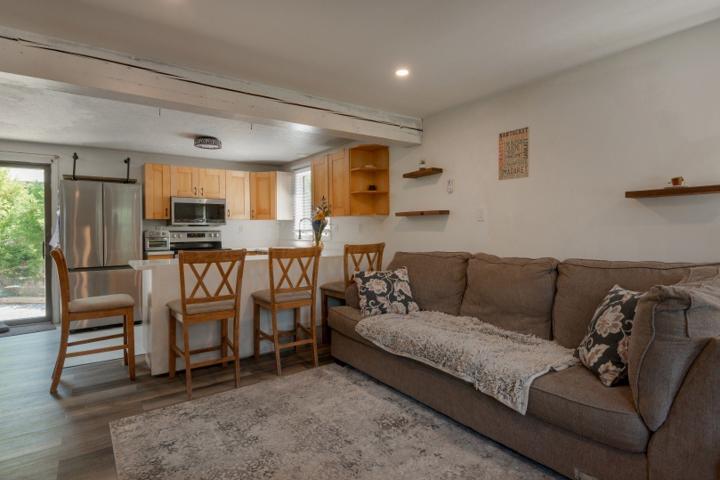 21A Pine Grove #2, Nantucket — photo 16