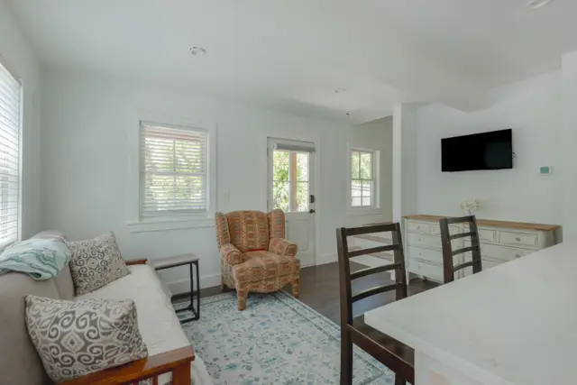 21A Pine Grove #2 photo