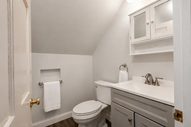 21A Pine Grove #2 photo