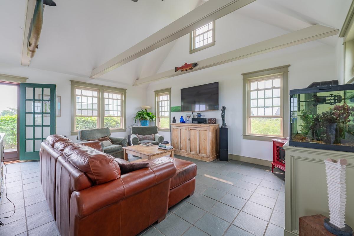 21 Exeter Street, Nantucket — photo 5