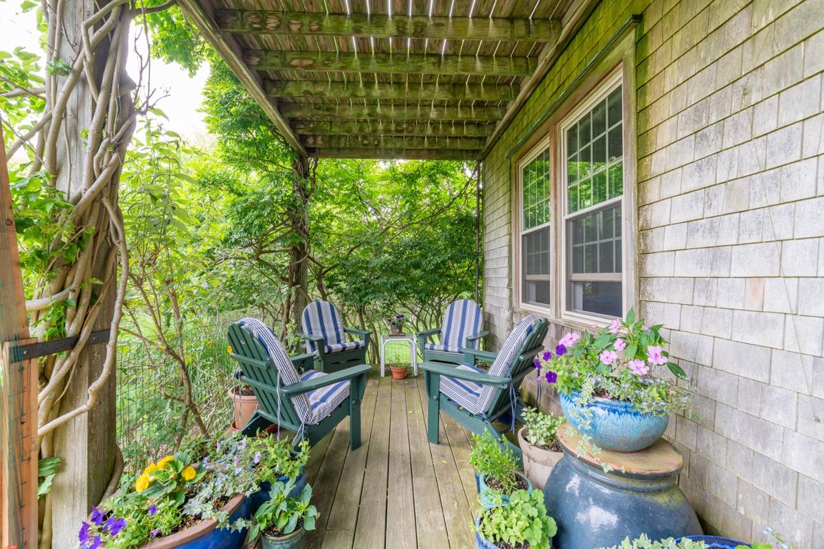 21 Exeter Street, Nantucket — photo 9
