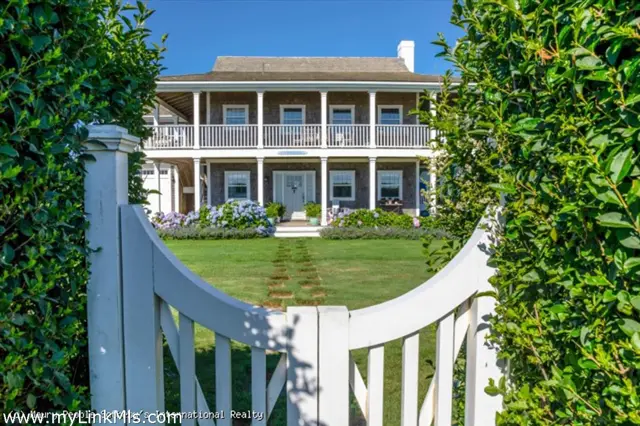 104 Baxter Road photo