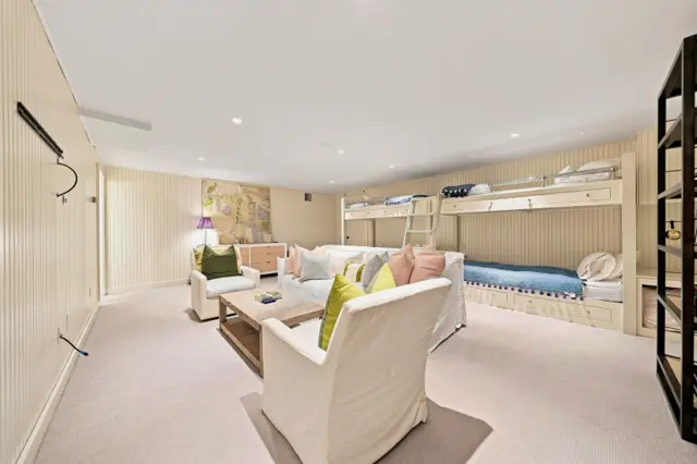 104 Baxter Road photo