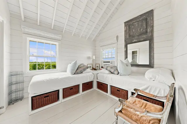 104 Baxter Road photo