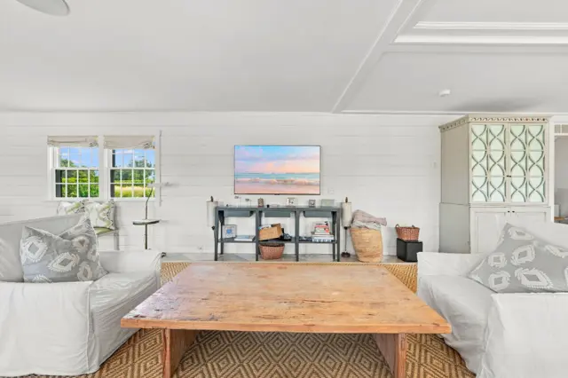 104 Baxter Road photo