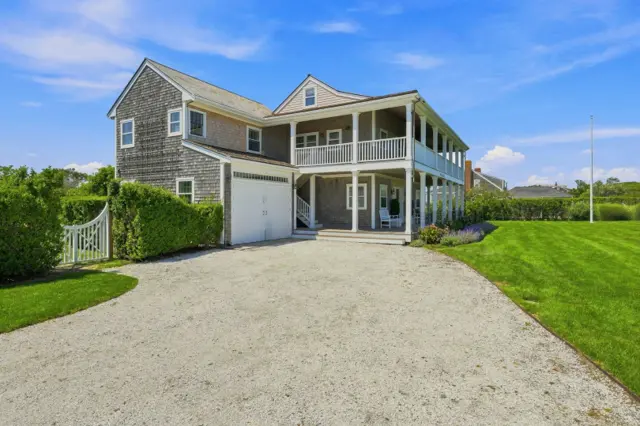104 Baxter Road photo