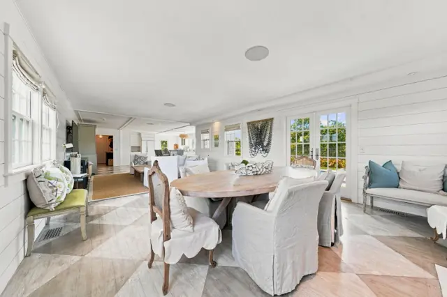 104 Baxter Road photo