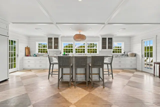 104 Baxter Road photo