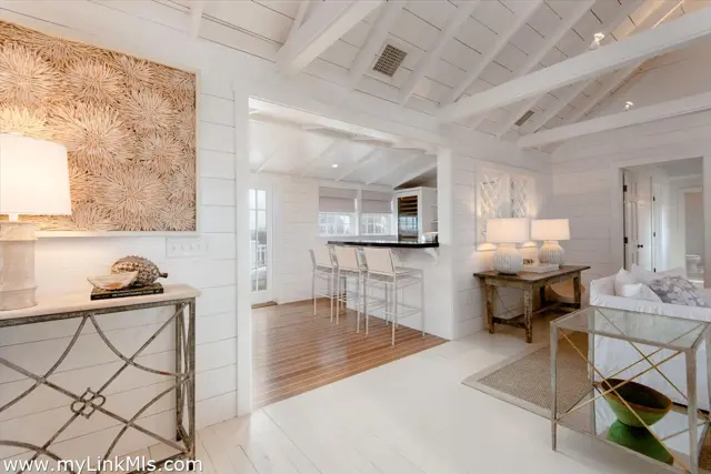 104 Baxter Road photo