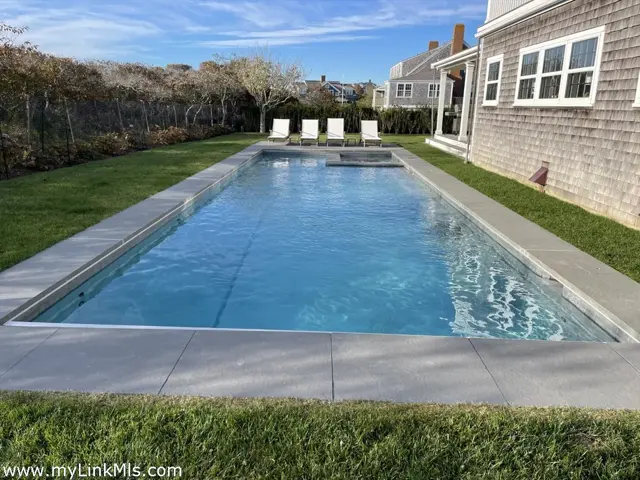 104 Baxter Road photo