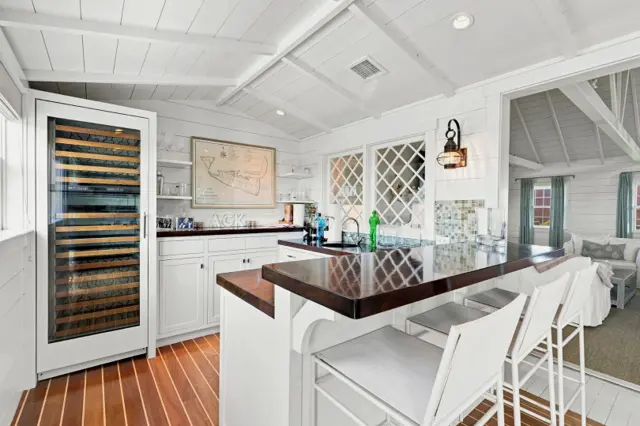 104 Baxter Road photo